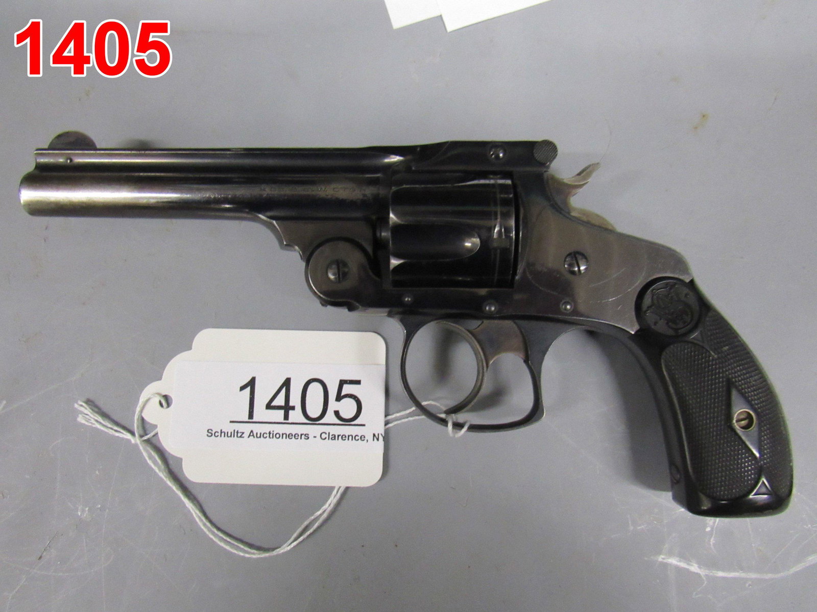 SMITH + WESSON SHORT REVOLVER .38 6232: SMITH + WESSON SHORT REVOLVER .38 6232