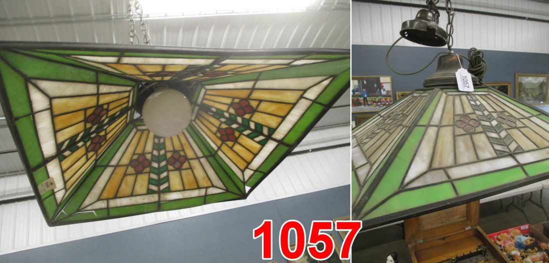 LEADED GLASS POOL TABLE LIGHT: LEADED GLASS POOL TABLE LIGHT APPROX 2FT SQUARE