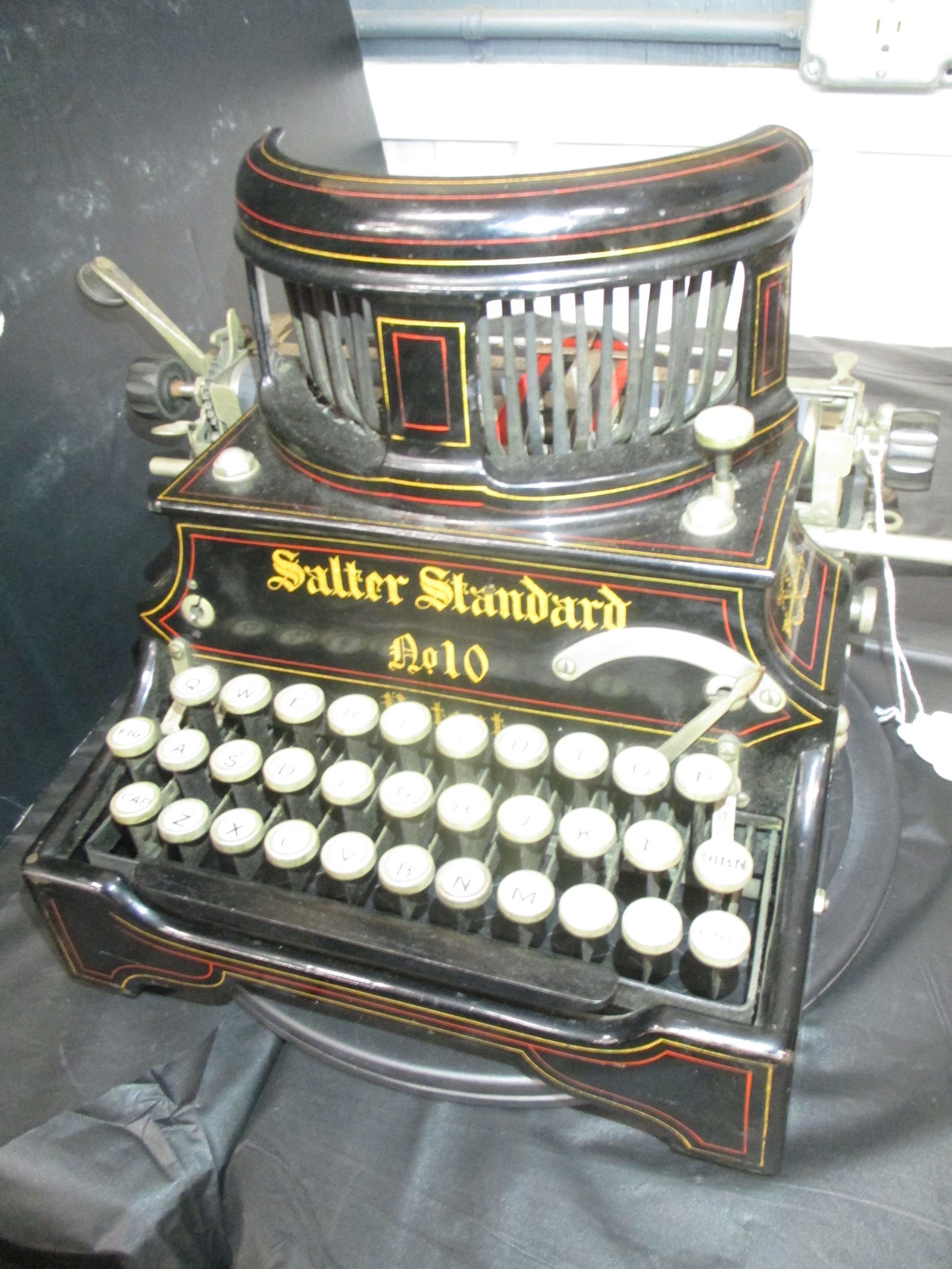 SALTER #10 TYPEWRITER SCHREIBMASCHINE (1 of 4)