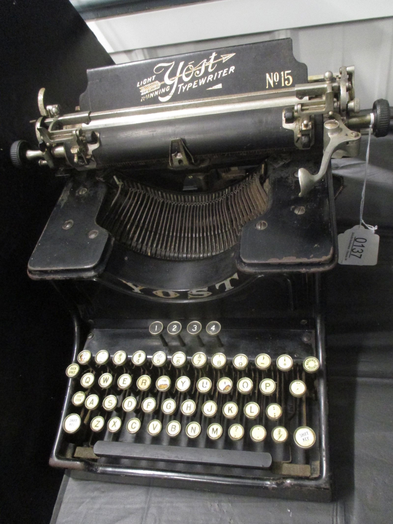 YOST 15 ANTIQUE TYPEWRITER SERIAL # 26635 (1 of 6)