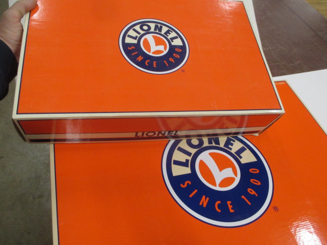 LIONEL KANSAS CITY SOUTHERN ALUMINUM CAR 4-PACK AND (1 of 2)