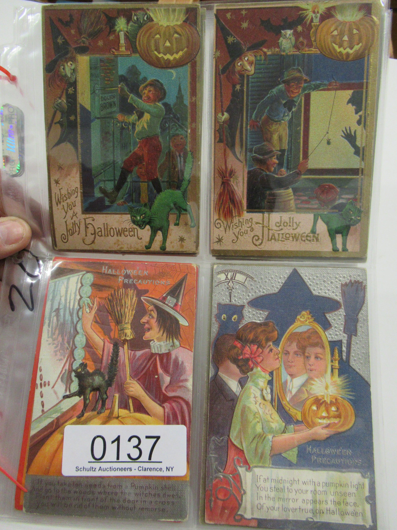 20 HALLOWEEN POSTCARDS: 20 HALLOWEEN POSTCARDS, MOSTLY EMBOSSED, INCLUDING WITCHES, GOBLINS, AND PUMPKINS