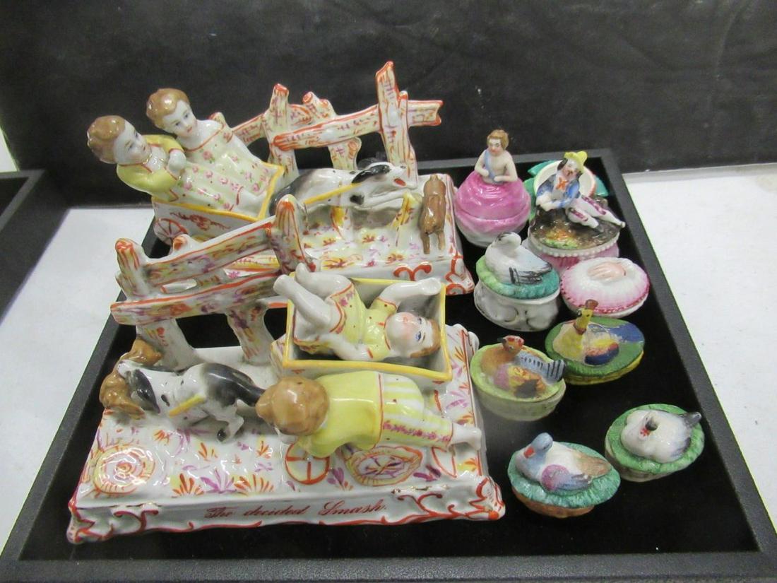 8 STAFFORDSHIRE MINI COVERED BOXES + 2 FIGURES: 8 STAFFORDSHIRE MINIATURE COVERED BOXES WITH DUCKS AND ANIMALS PLUS 2 STAFFORDSHIRE FIGURINES WITH CHILDREN AND DOGS