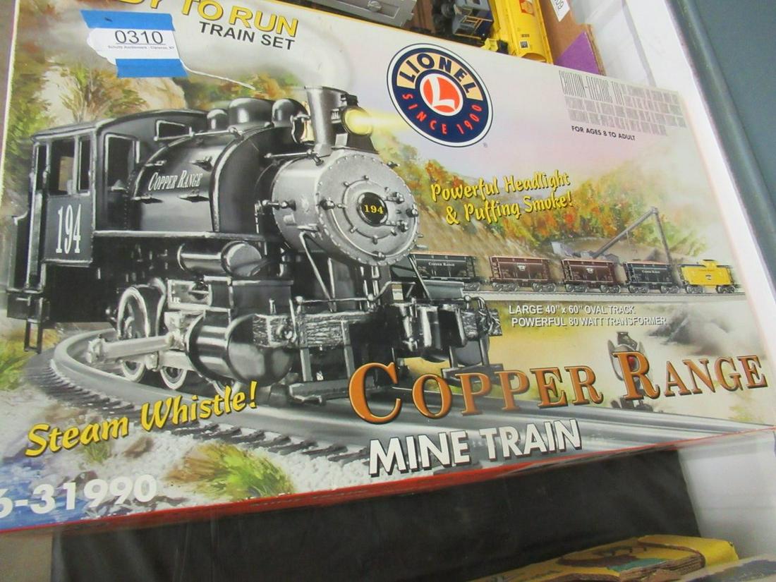 LIONEL READY-TO-RUN TRAIN SET IN BOX: LIONEL READY-TO-RUN TRAIN SET IN BOX