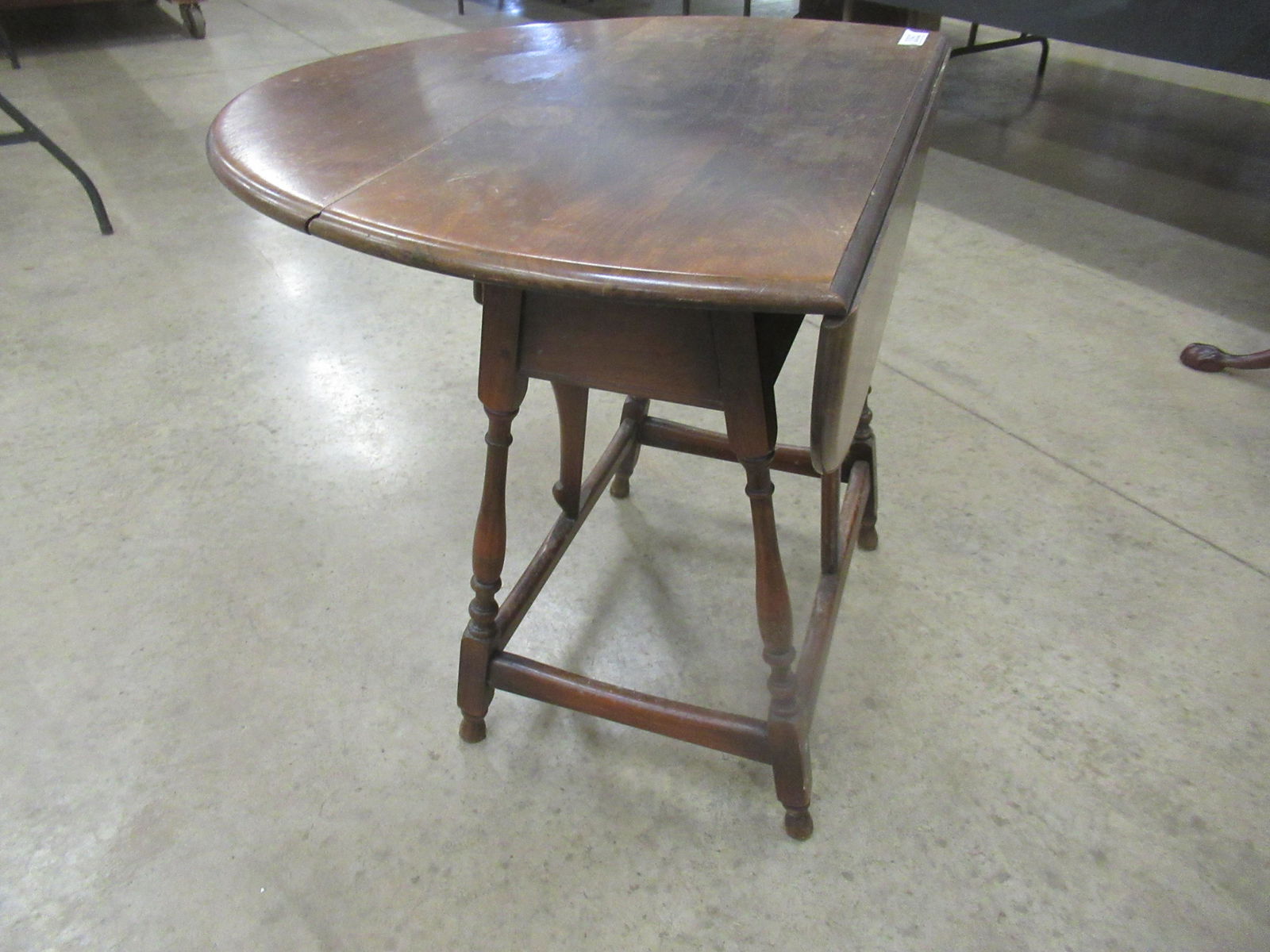 Drop Leaf Walnut Kittenger Table: Drop Leaf Walnut Kittenger Table, Approx. 26.5" h x 14.5" closed / 37" fully open