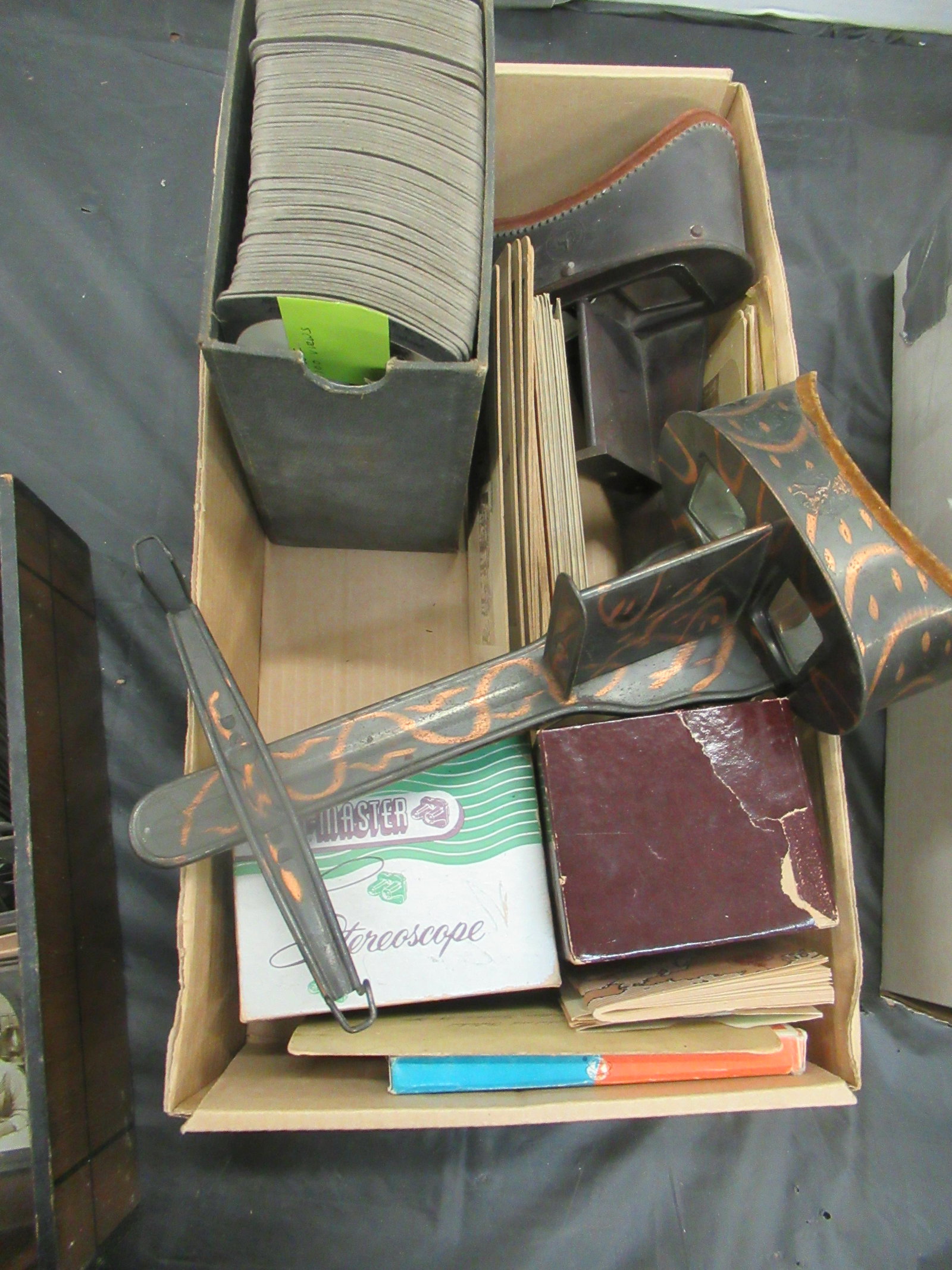Lot of Stereo Optical Cards and Viewer: Lot of Stereo Optical Cards and Viewer Including Approx. 100 WWI Views and More