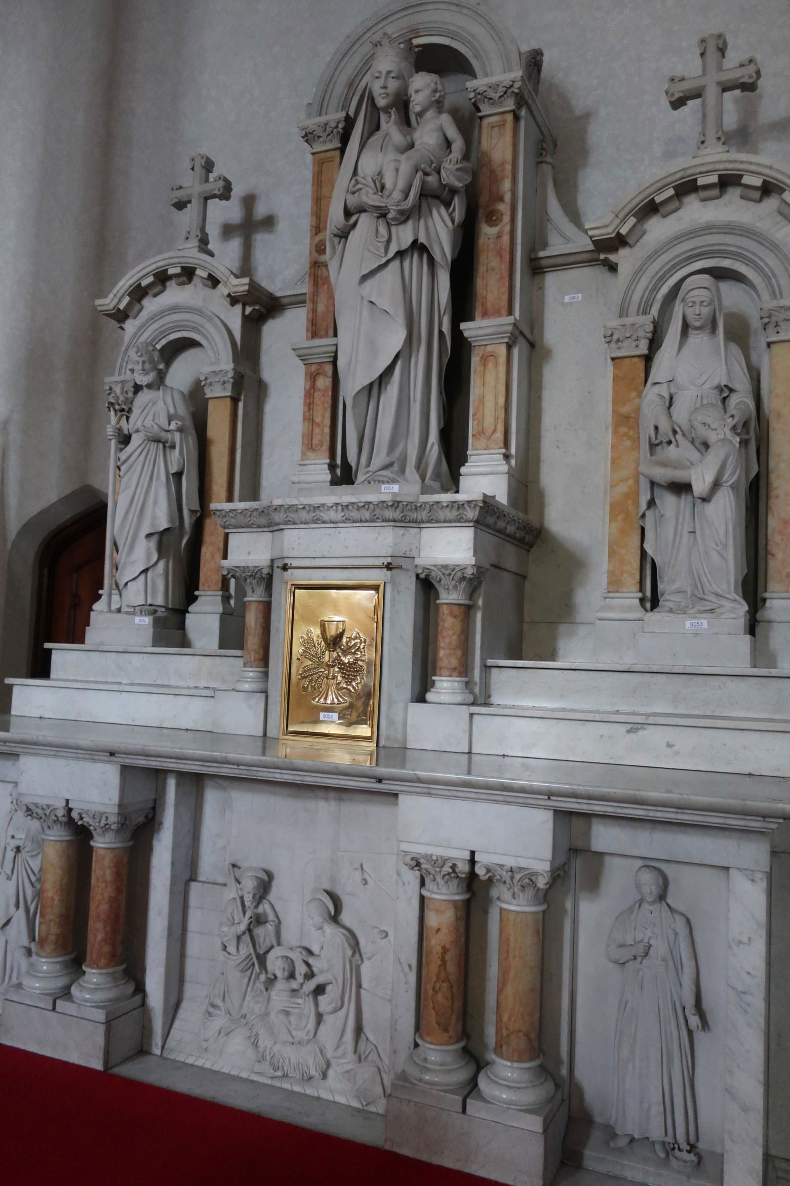 Carved Marble Altar (1 of 7)