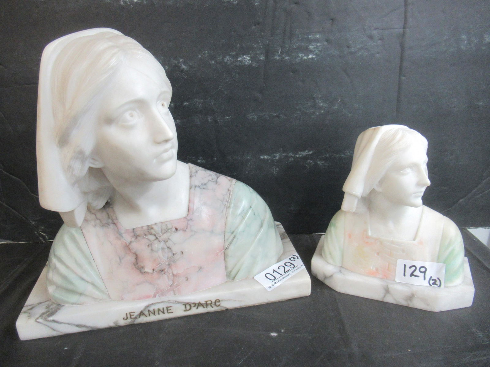 2 Carved Alabaster Busts Circa 1900 (1 of 4)
