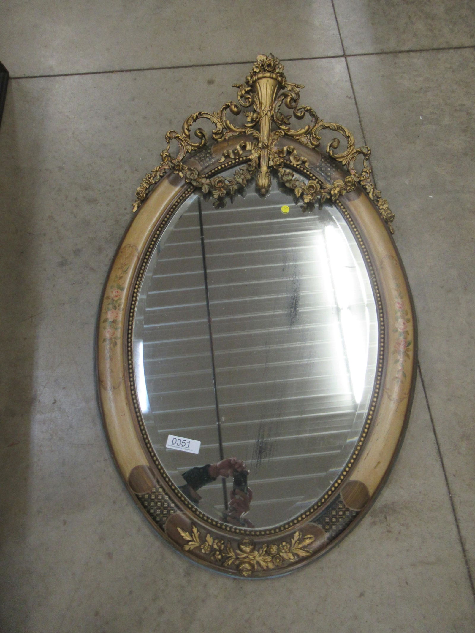 Fancy Gold Oval Mirror (1 of 4)