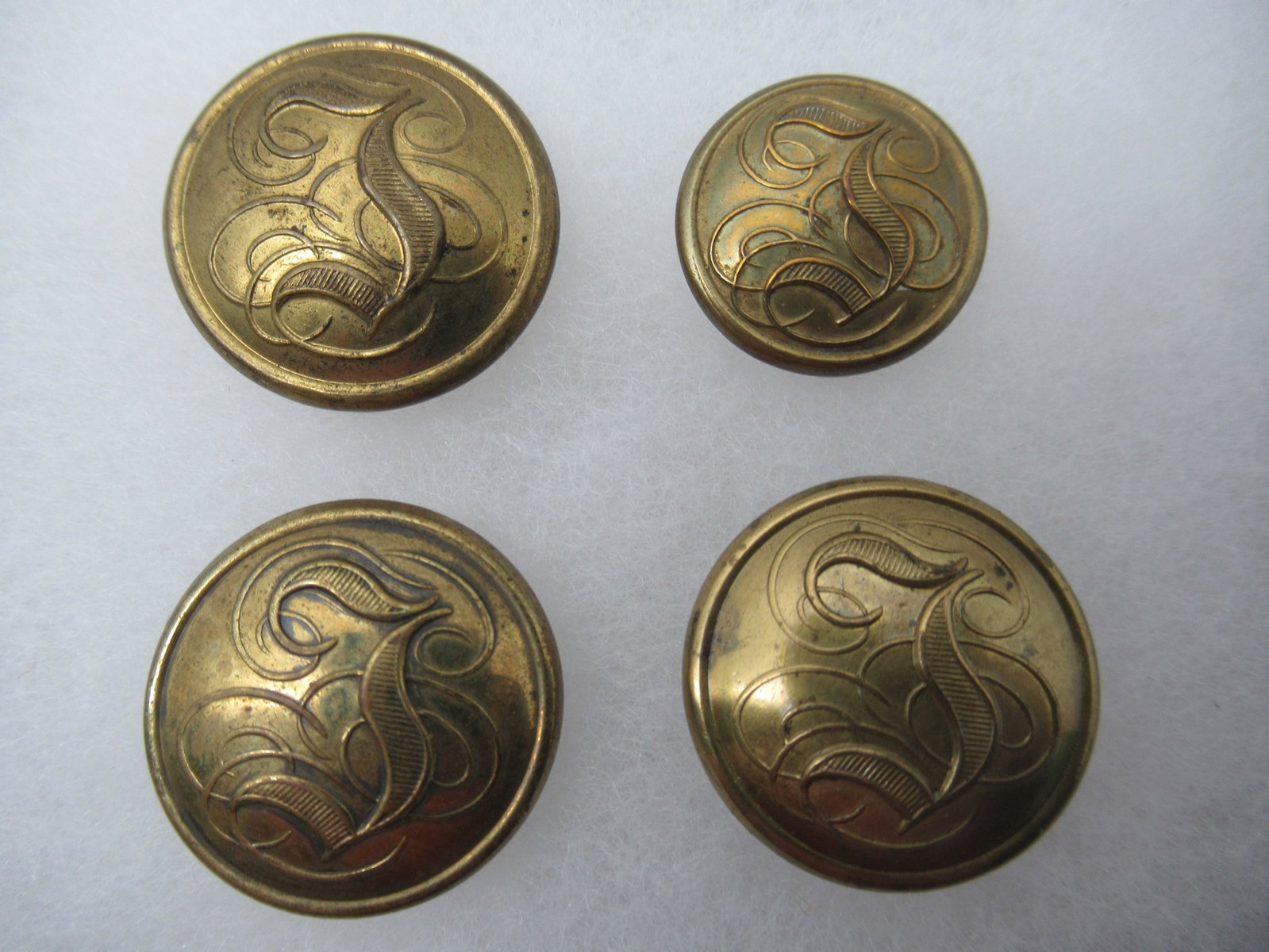 4 Confederate Engineer Buttons: 4 Confederate Engineer Buttons, 2 Unmarked, 2 Halfmann & Taylor -
