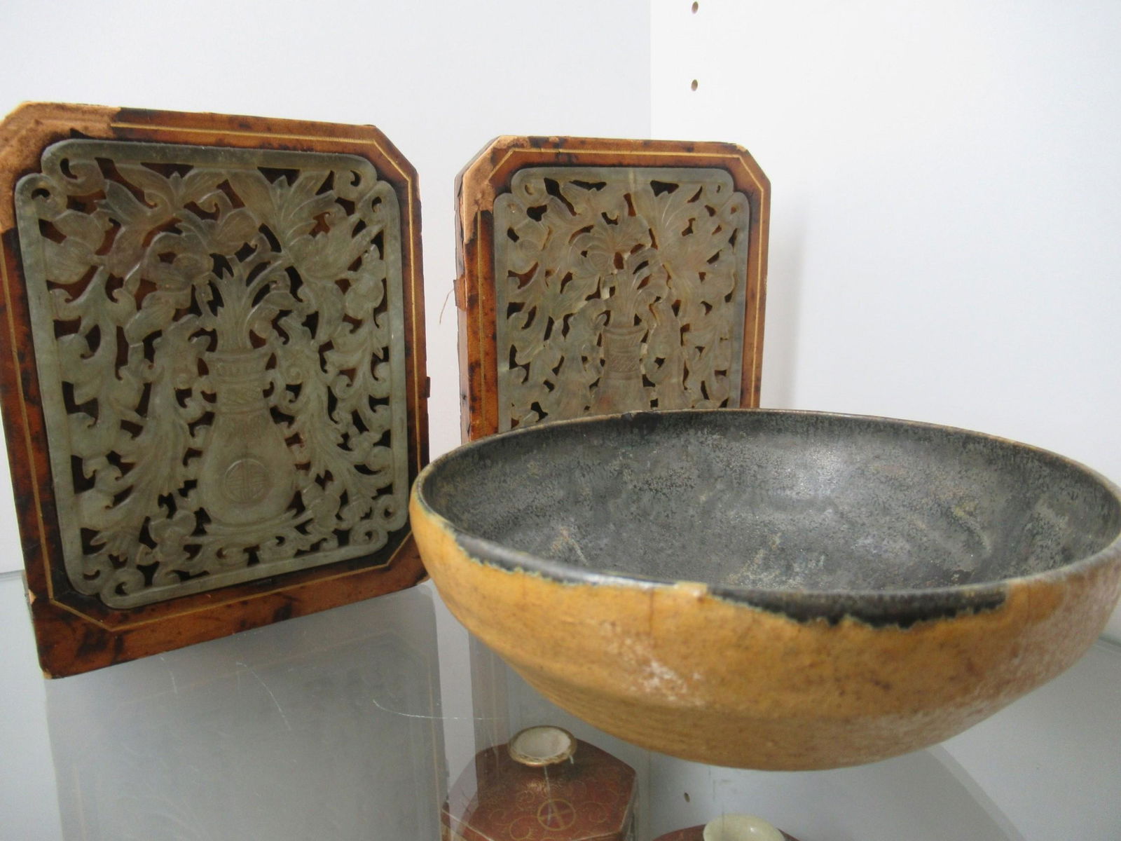 Pair of Bookends & Early Pottery Bowl (1 of 5)