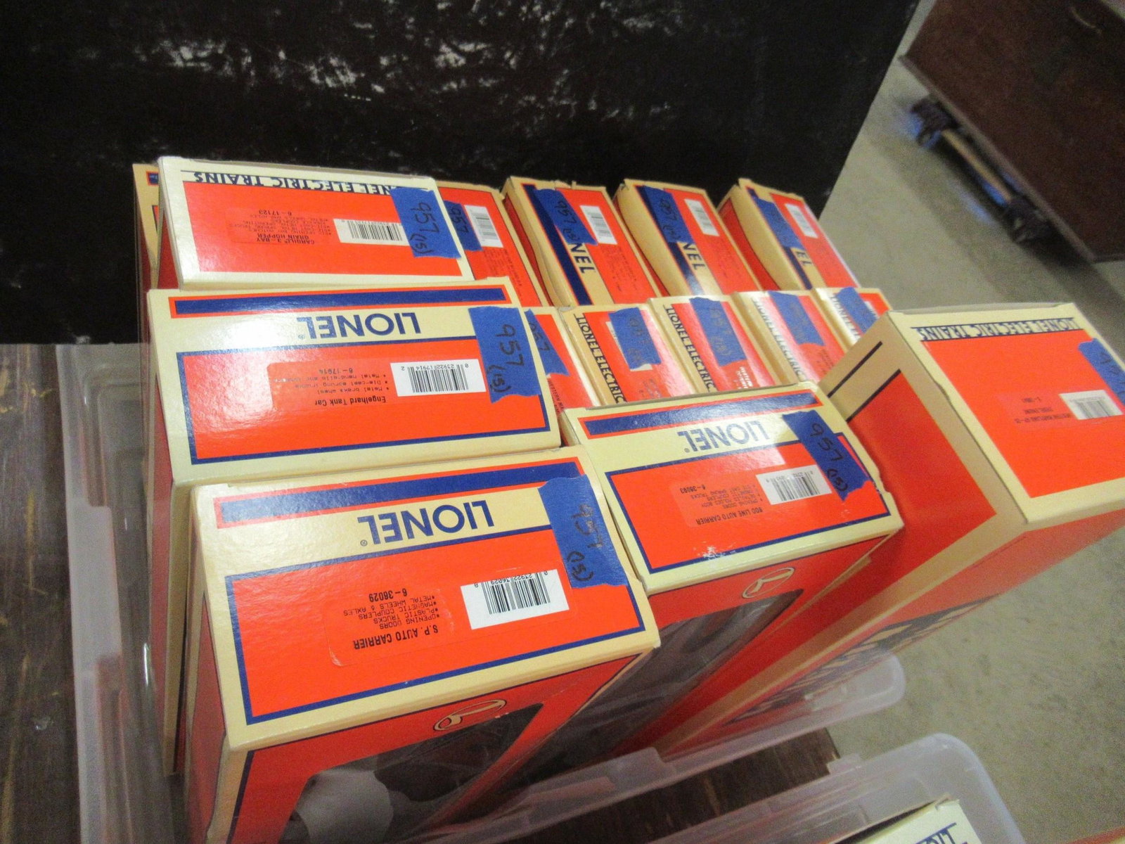 Group of Lionel Train Cars: Group of Lionel Train Cars Approx. 15pcs. Incl. Western Maryland Engine, Auto Carrier, Hopper, Etc -