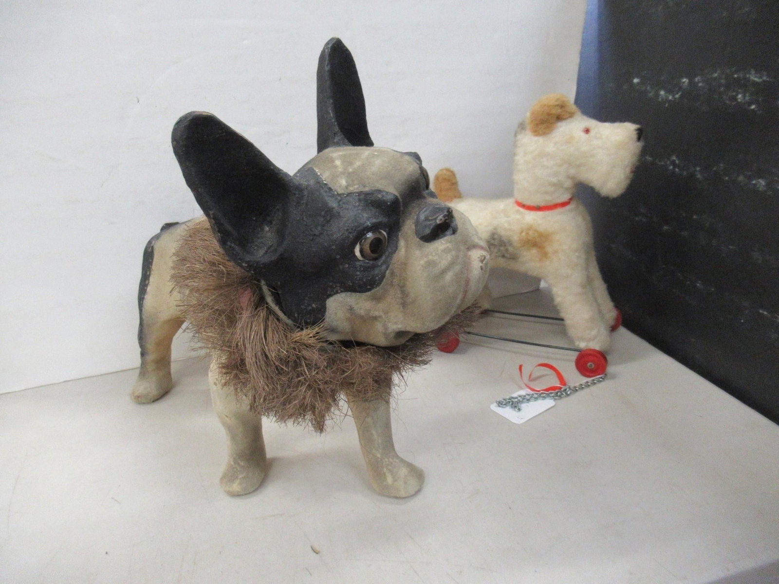 Bobblehead Felt Bulldog and Dog Pull Toy: Bobblehead Felt Bulldog and Dog Pull Toy - Bulldog approx. 18" x 13" and Pull toy approx. 12" x 9"