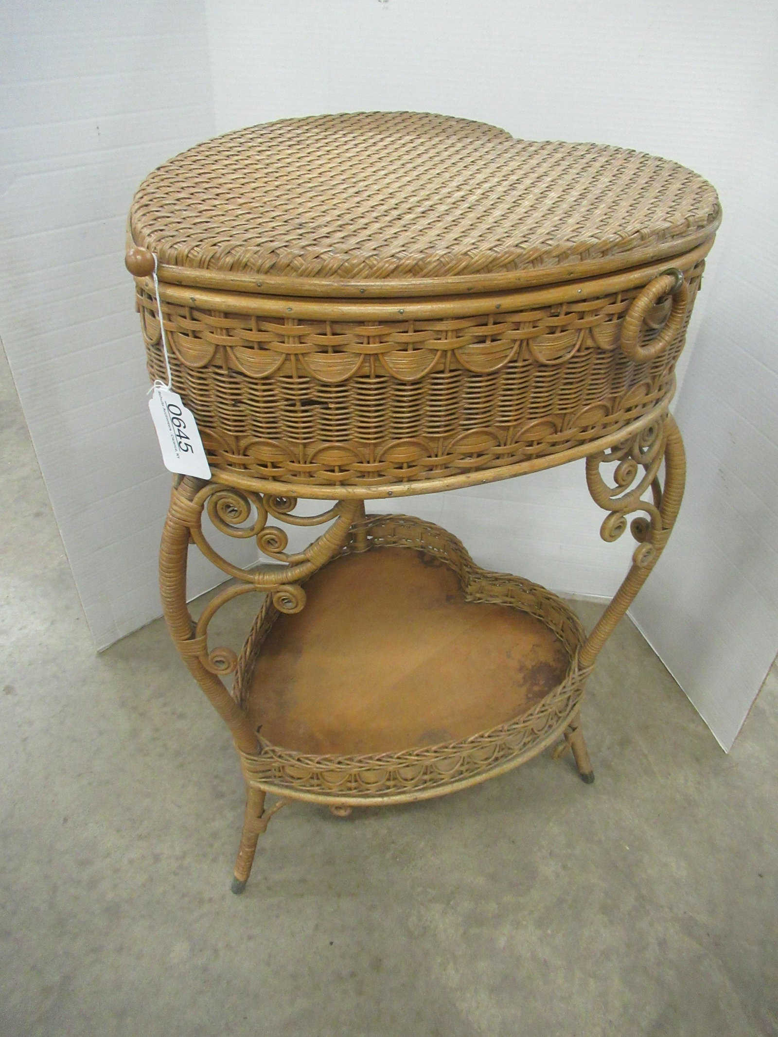 Heywood Wakefield Heart Shaped Sewing Basket Table: Heywood Wakefield Heart Shaped Sewing Basket Table - Approx. 29" t x 17" x 18"