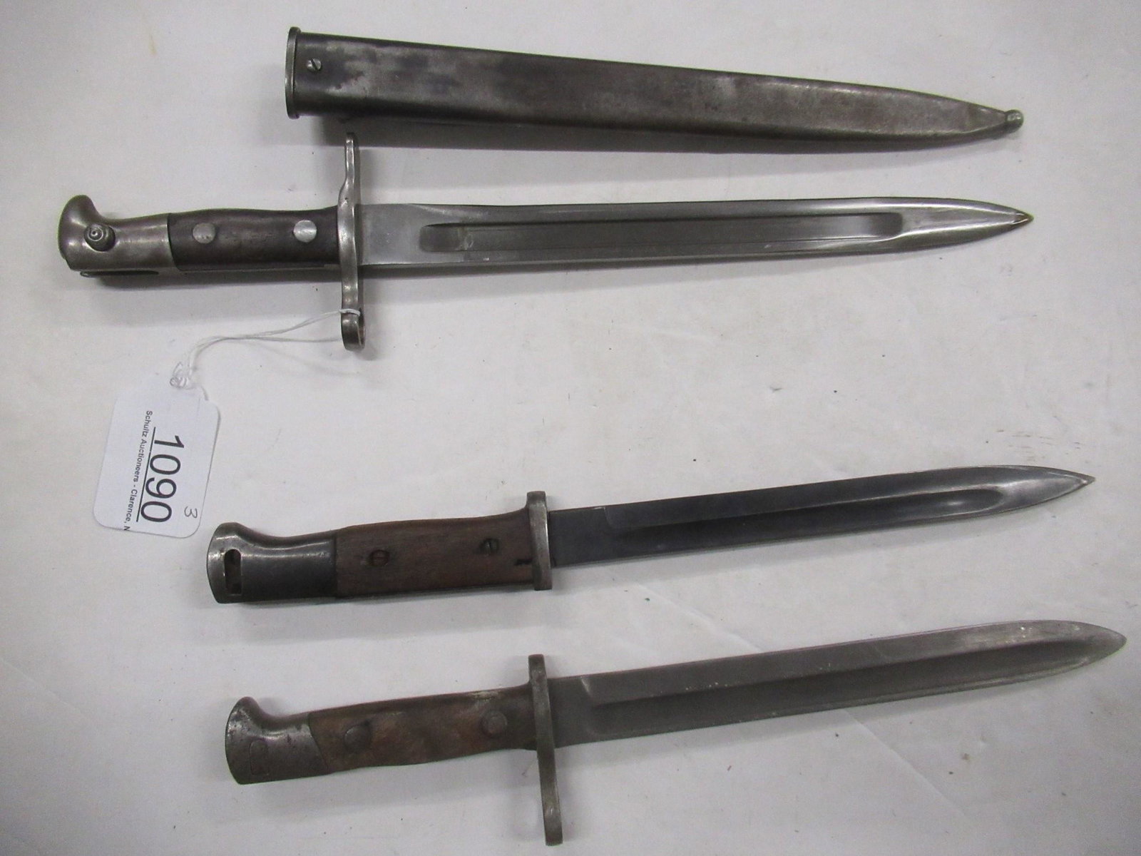 3 Bayonets incl. Waffenfabrik Neuhausen: 3 Bayonets Waffenfabrik Neuhausen, Simon + Co, 1 Unmarked -