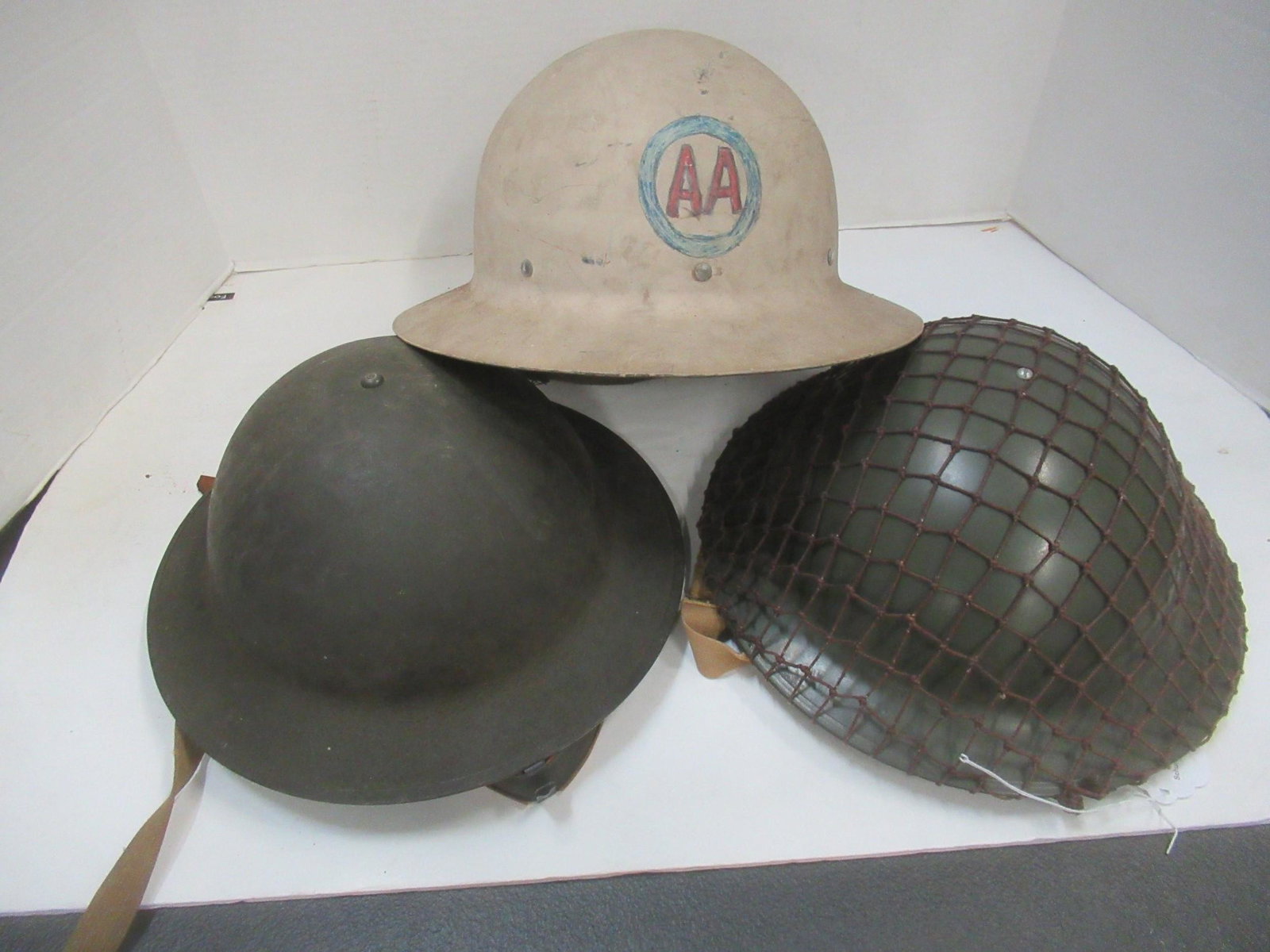 3 Military Helmets: 3 Military Helmets -