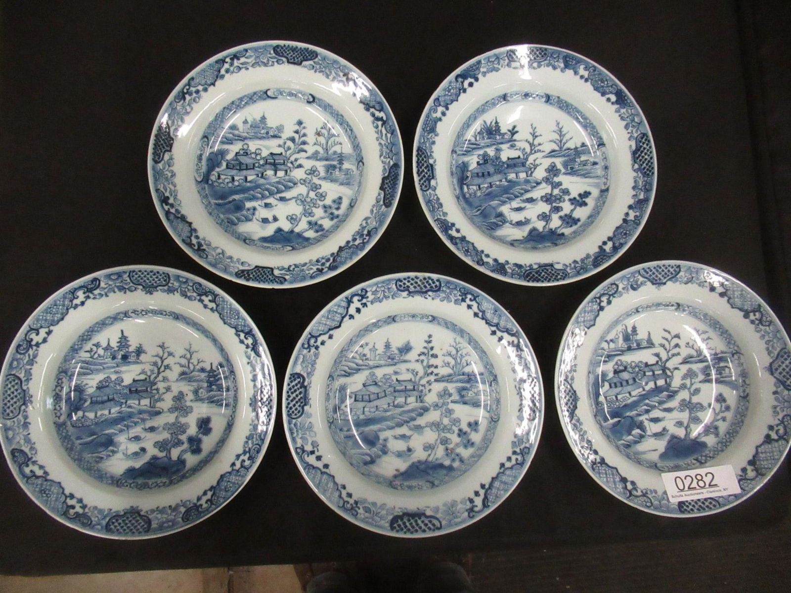 Group of 5pcs Chinese Antique Dinner Plates (1 of 4)