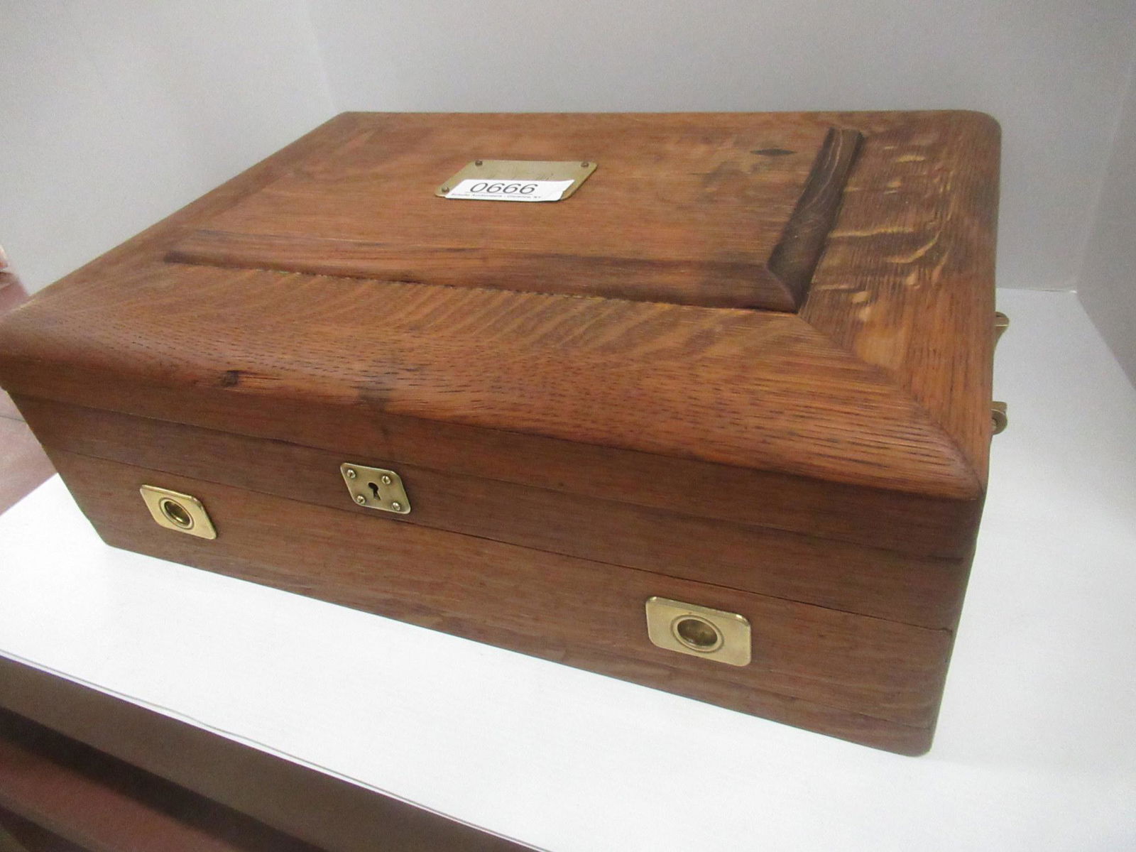 Very Nice Oak Silver Chest with a Lift Top (1 of 4)