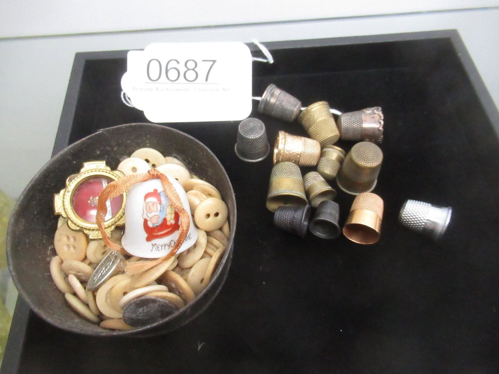 Lot of Thimbles and Buttons: Lot of Thimbles and Buttons, 1 thimble marked 14k Gold -