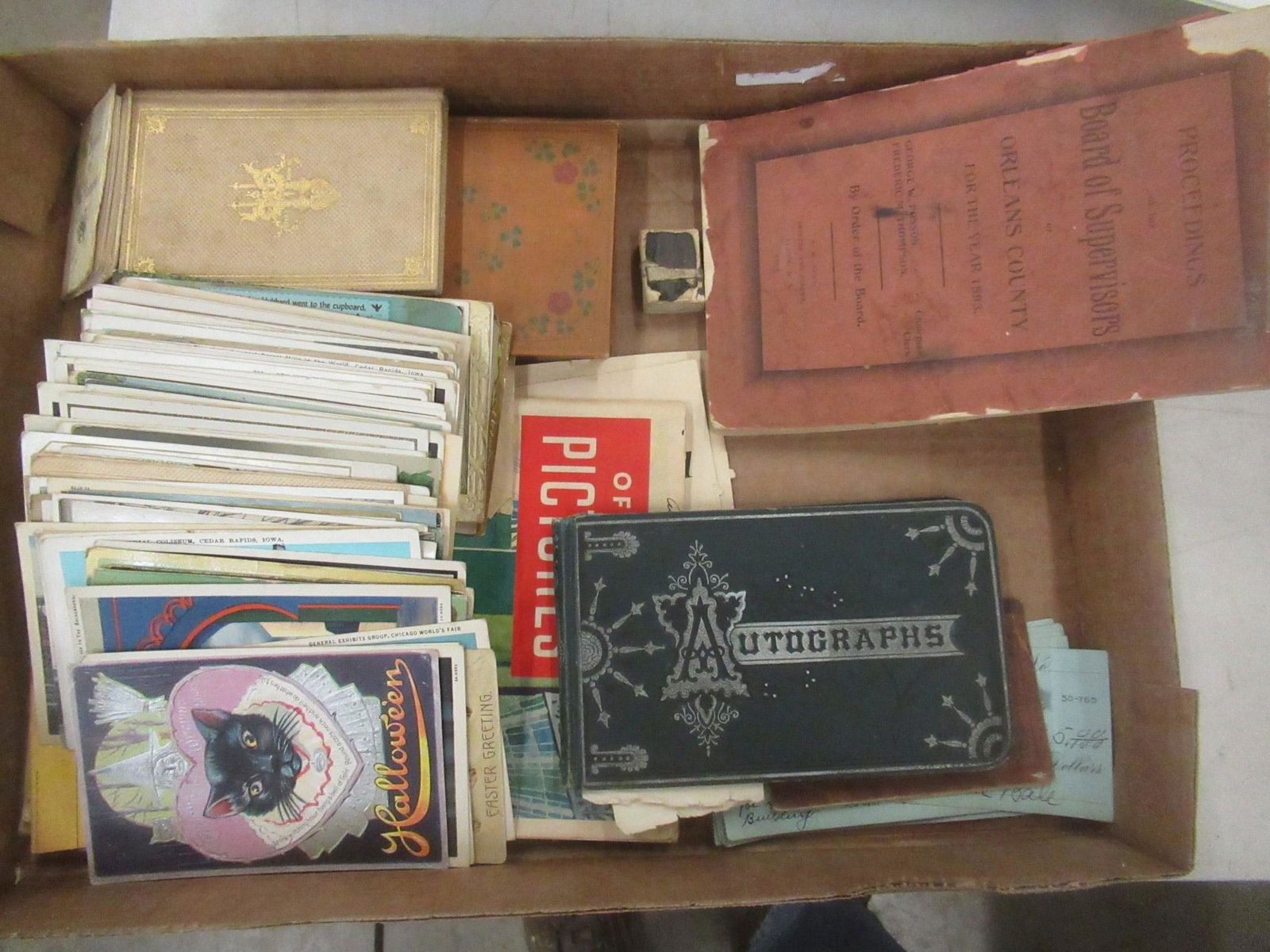 Box Lot with Old Postcards incl. Halloween (1 of 3)