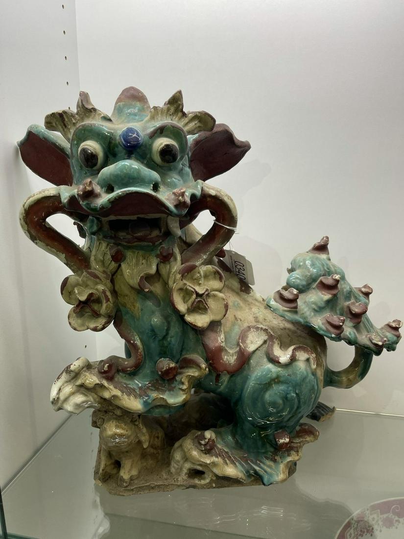 Early Large Ceramic Foo Dog Pottery (1 of 6)
