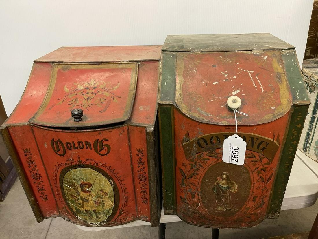 2 Tin Oolong Tea Boxes with Center Litho (1 of 3)