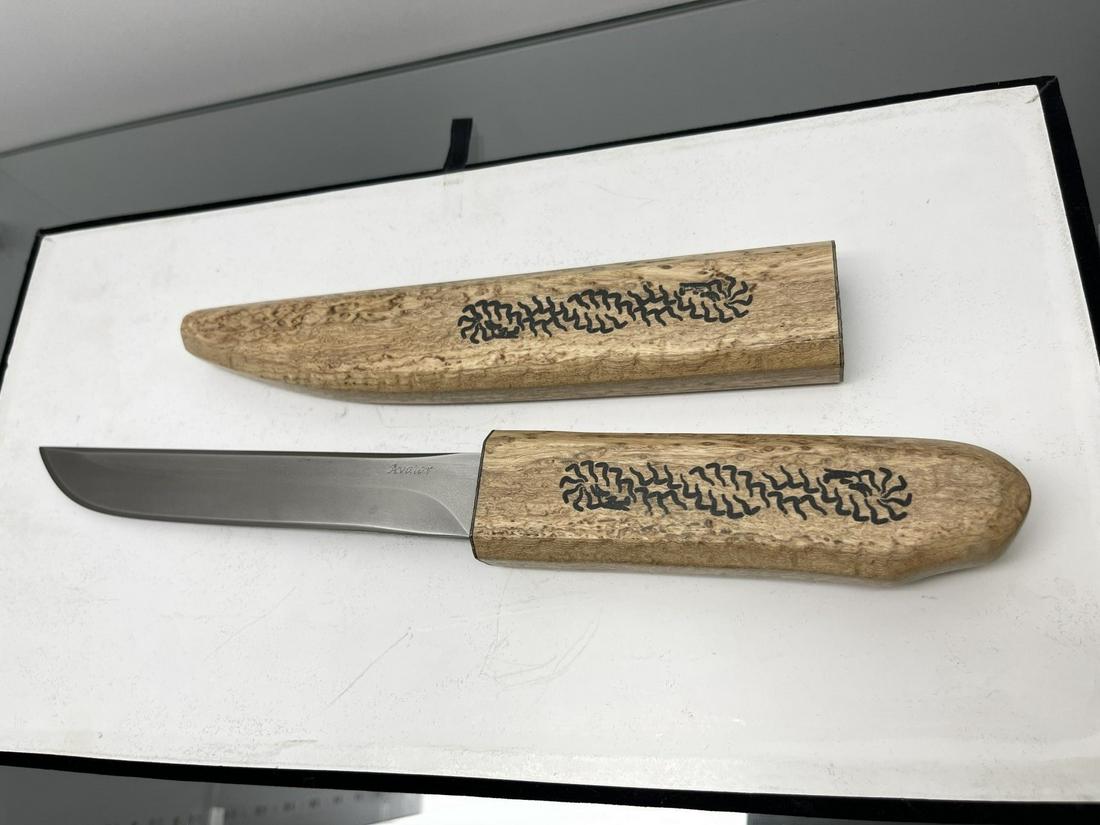 Avatar Knife Wood Decorated Handle (1 of 3)