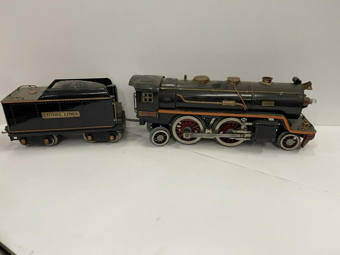 Lionel Lines Standard Gauge Grey Engine etc (1 of 6)