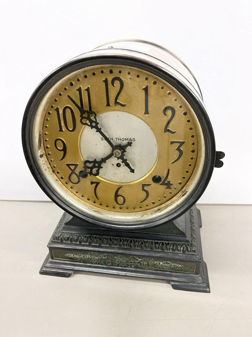 Seth Thomas Metal Decorated Clock (1 of 4)