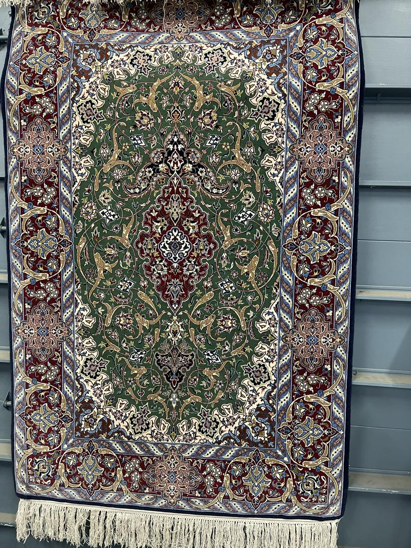 Isphahan Fine Quality Handmade Persian Rug (1 of 3)