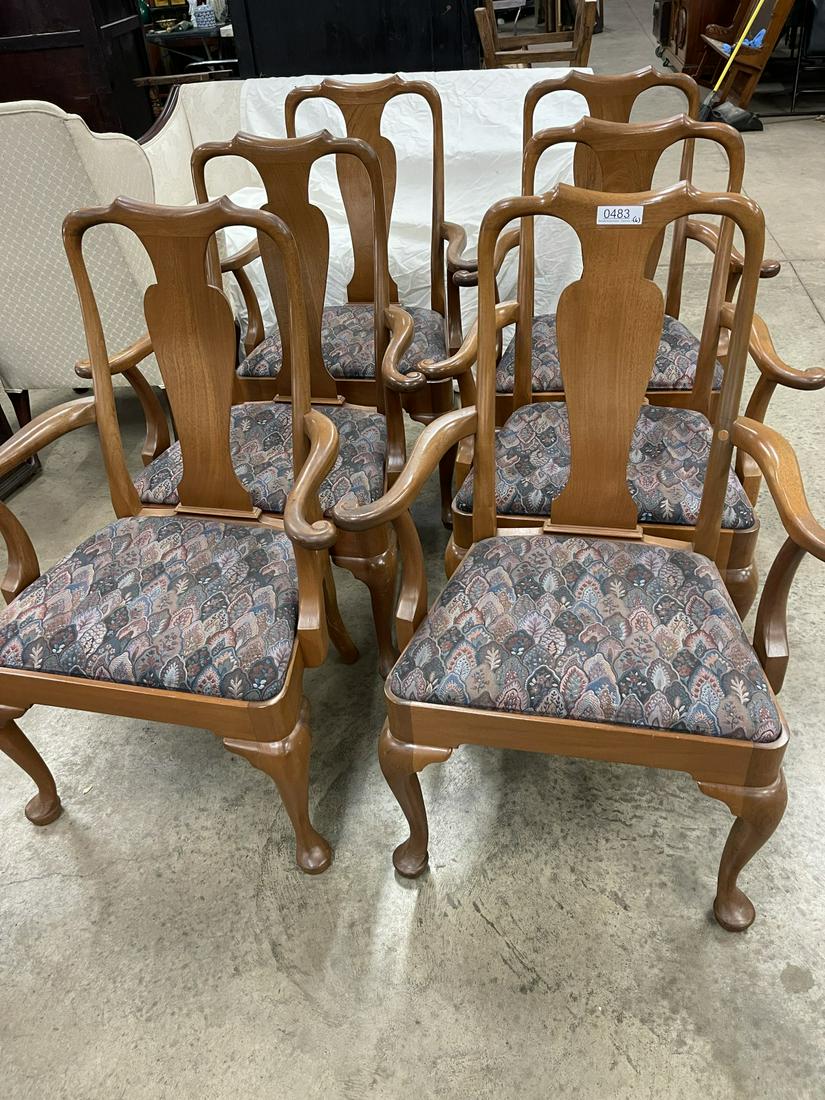 Set of 6 Kittinger Mahogany Queen Anne Style Arm Chairs (1 of 2)