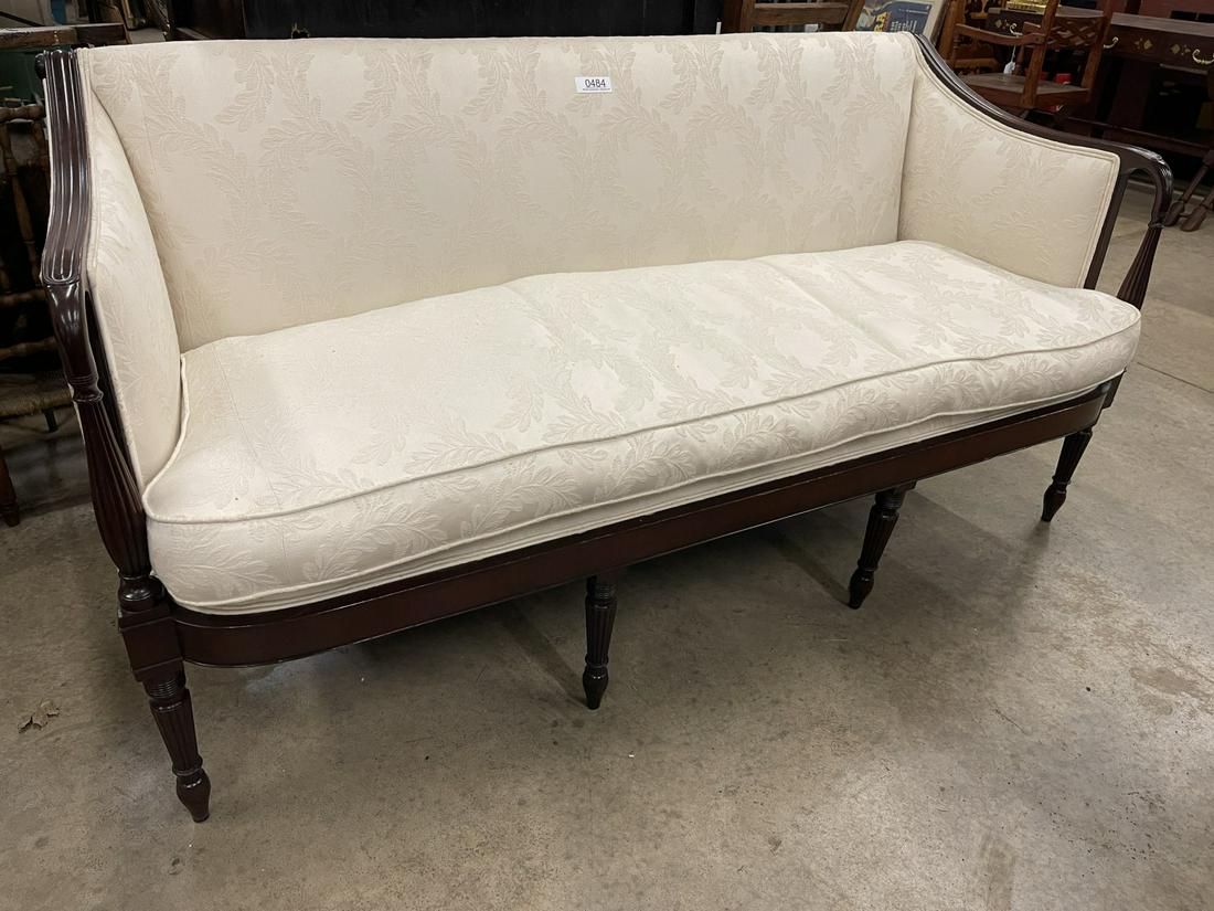 Kittinger Colonial Williamsburg Sofa (1 of 4)