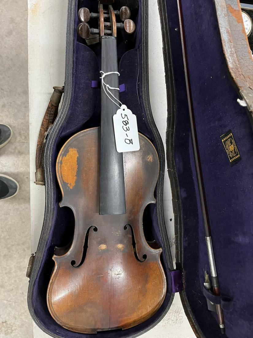Violin Labeled Eduard Reichert, Dresden 1896 (1 of 4)