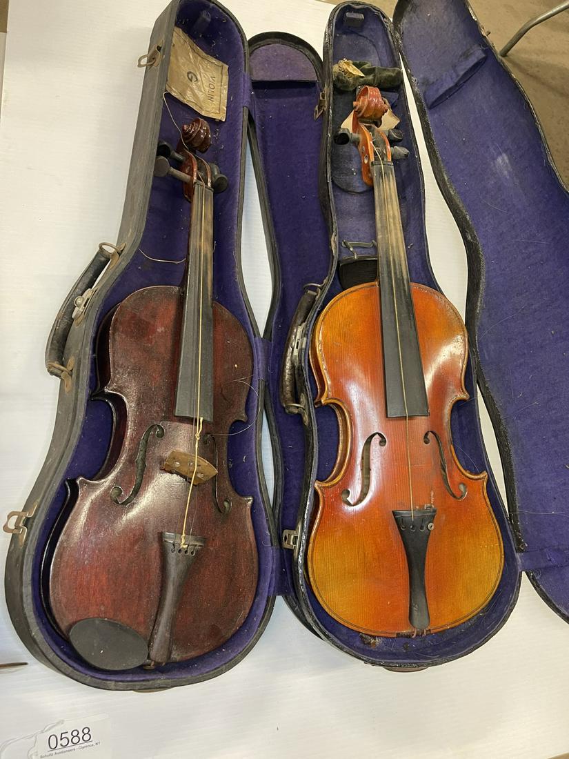 2 Violins with Cases incl. Stradivarius Copy (1 of 7)