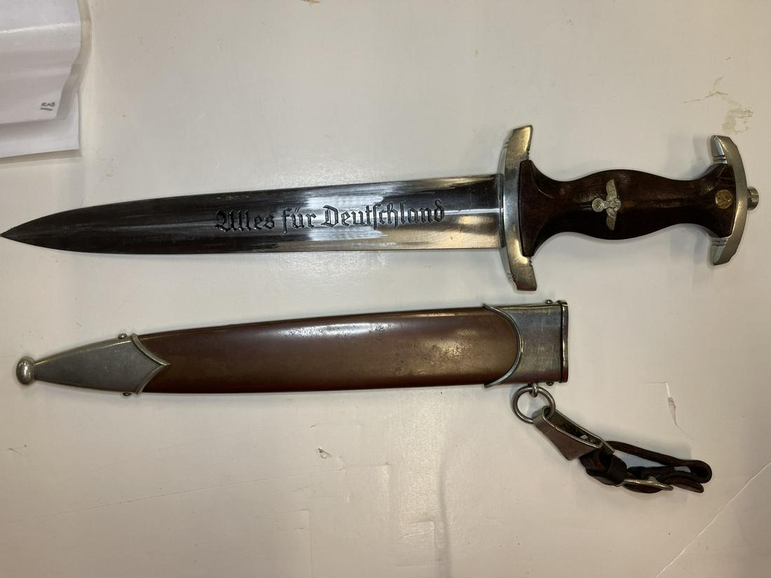 German WWII SA Dagger Inscribed to Paul Loffler: German WWII SA Dagger by Gebr. Heller Inscribed to Paul Loffler, Obertruppe - Inscribed in German translates to "In True Comradeship and Service Sturmfuhrer", with hanger -