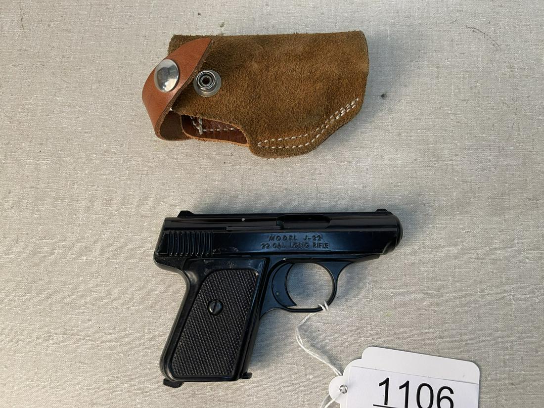 Jennings J-22 Pistol 22 LR Serial # 077329: Jennings J-22 Pistol 22 LR Serial # 077329 with holster -