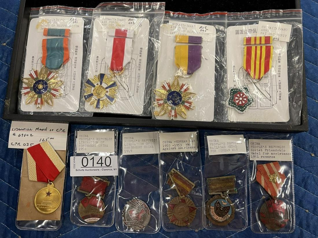 Group of Mixed Military Medals incl. Chinese: Mixed lot of Military Medals incl. Chinese, Chinese (Taiwan), China People's Republic -