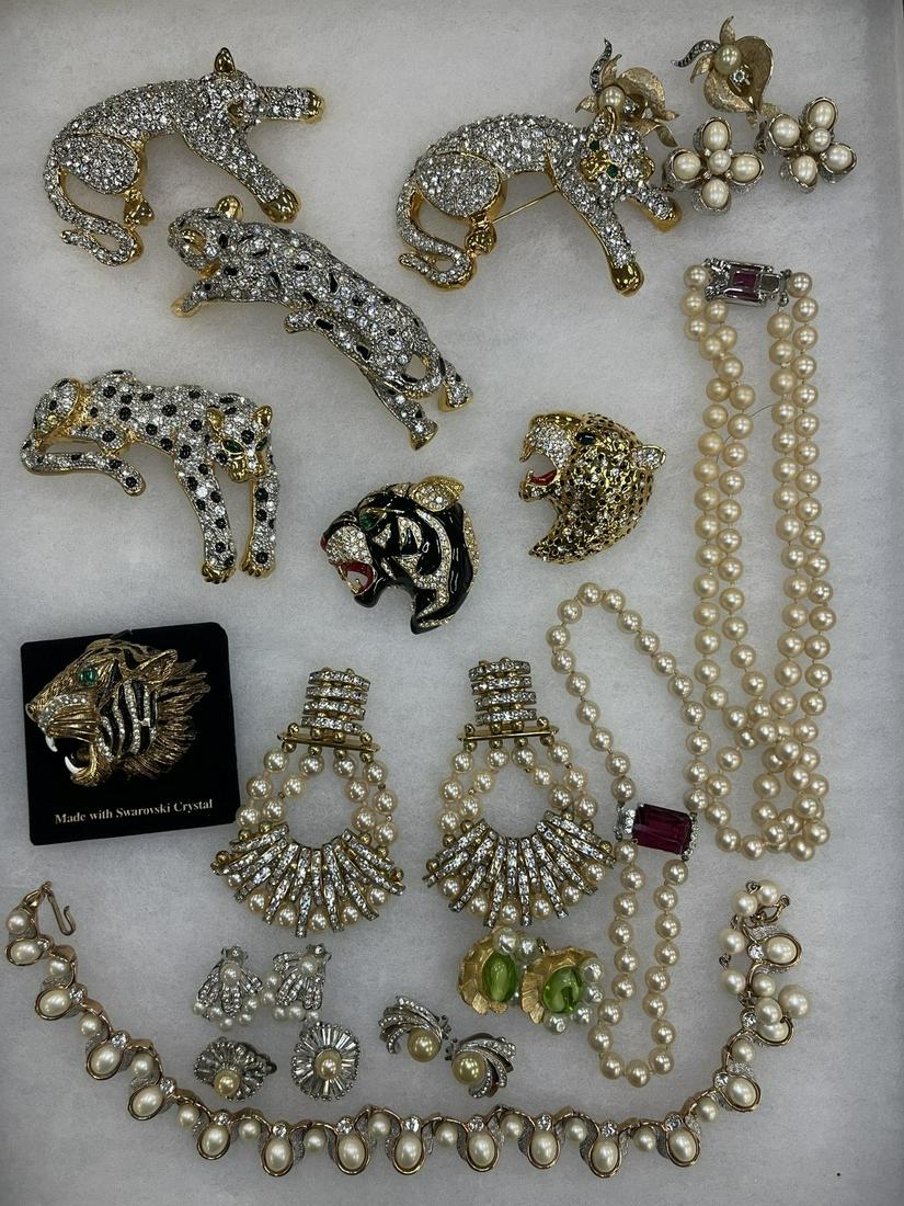 Group of Costume Jewelry incl. Jeweled Tigers etc: Group of Costume Jewelry incl. Jeweled Tigers, Panthers, Etc. One made with Swarovski Crystals, Earrings, Pins, etc. -