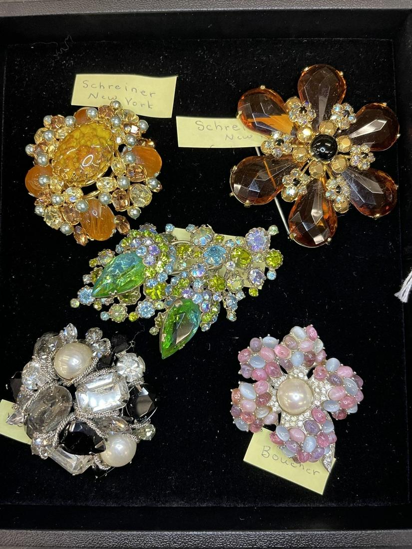 Group of Signed Costume Jewelry incl Pins (1 of 17)