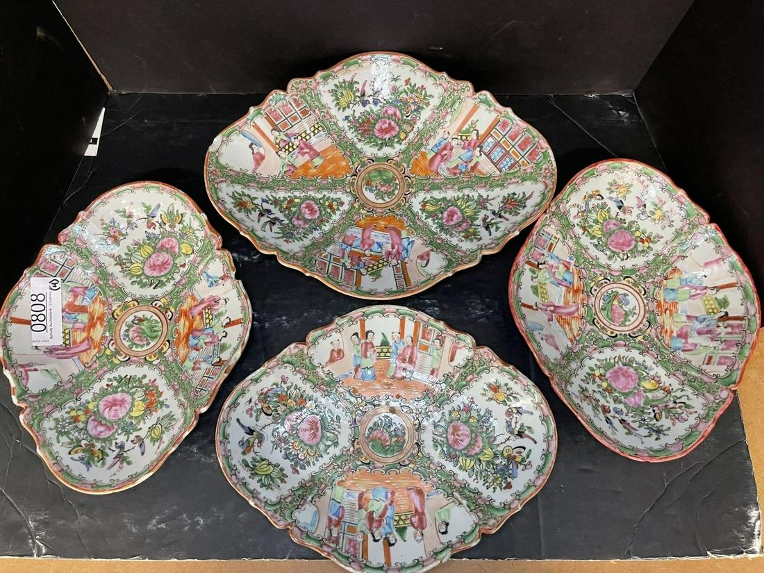 4 Rose Medallion Serving Pcs. (1 of 7)