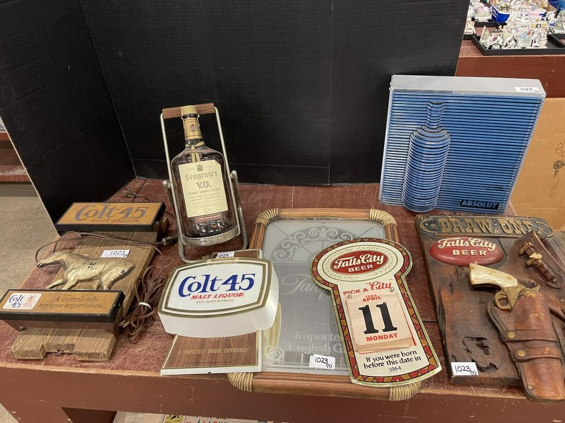 Group of Liquor and Beer Advertising Items (1 of 2)