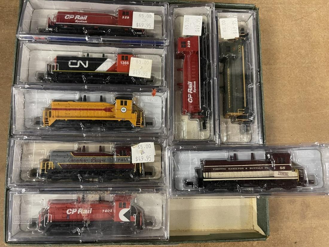 8 Life-Like N Scale Train Engines (1 of 6)