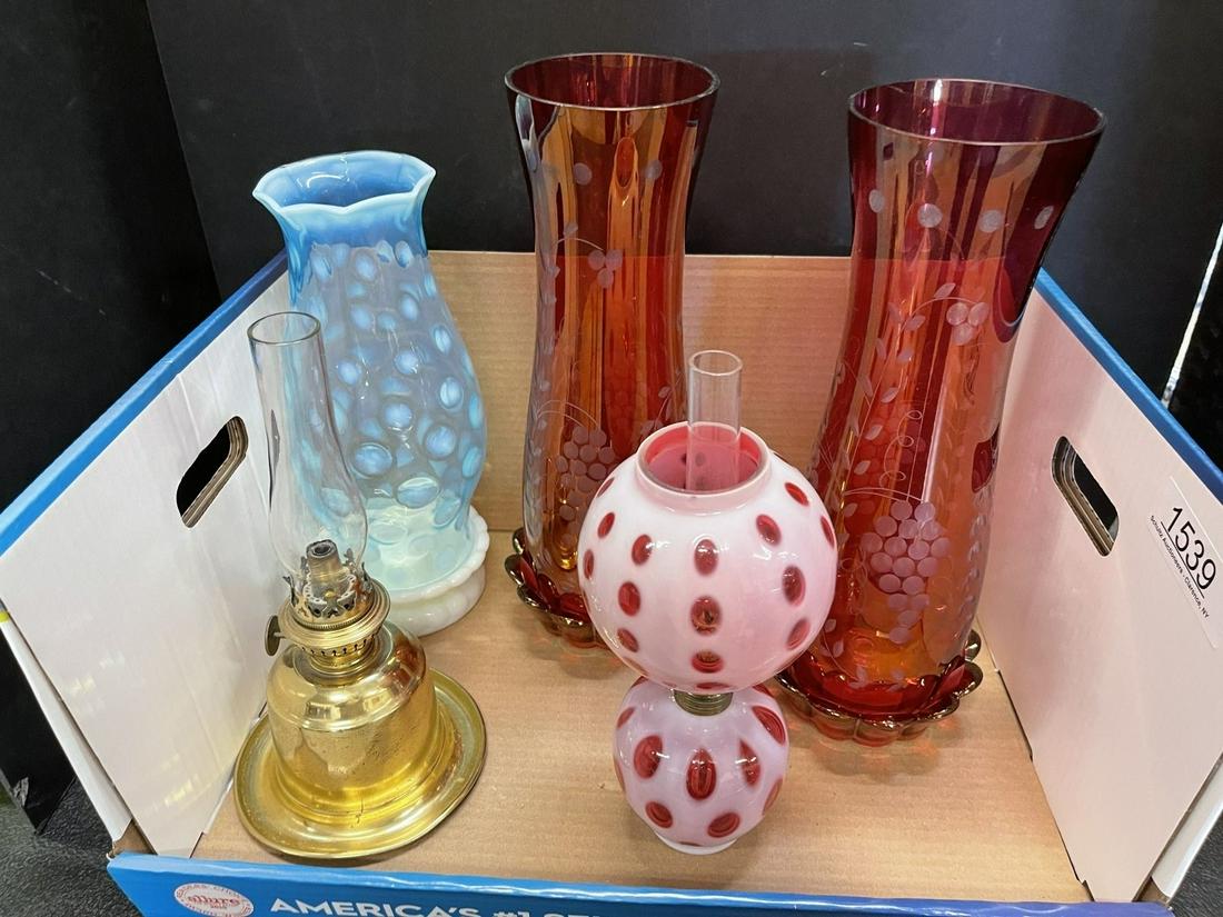 Lot of Glass incl. Candle Holders, Oil Lamp etc (1 of 9)