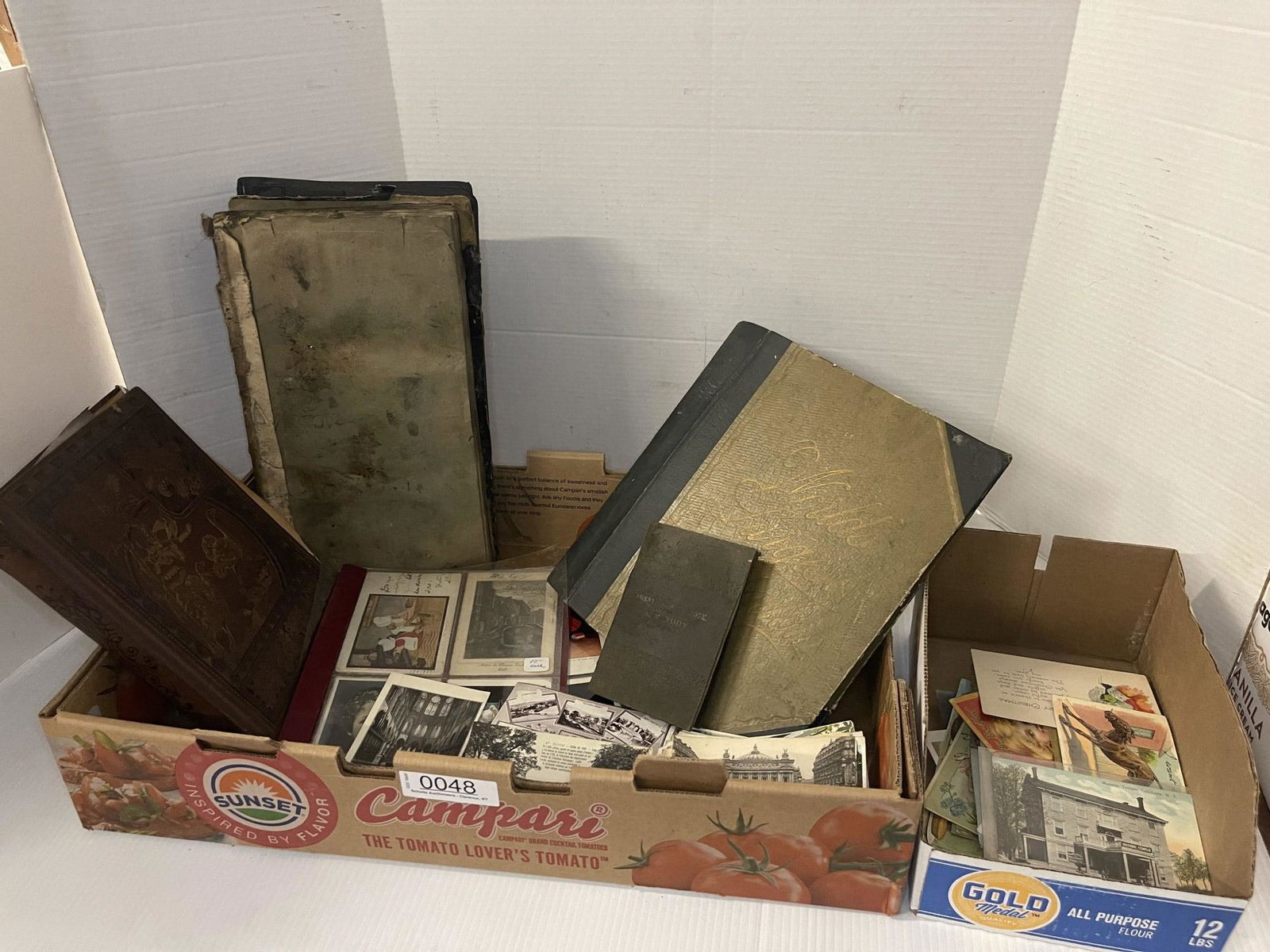 Postcards incl Holiday, Calling Cards etc (1 of 16)