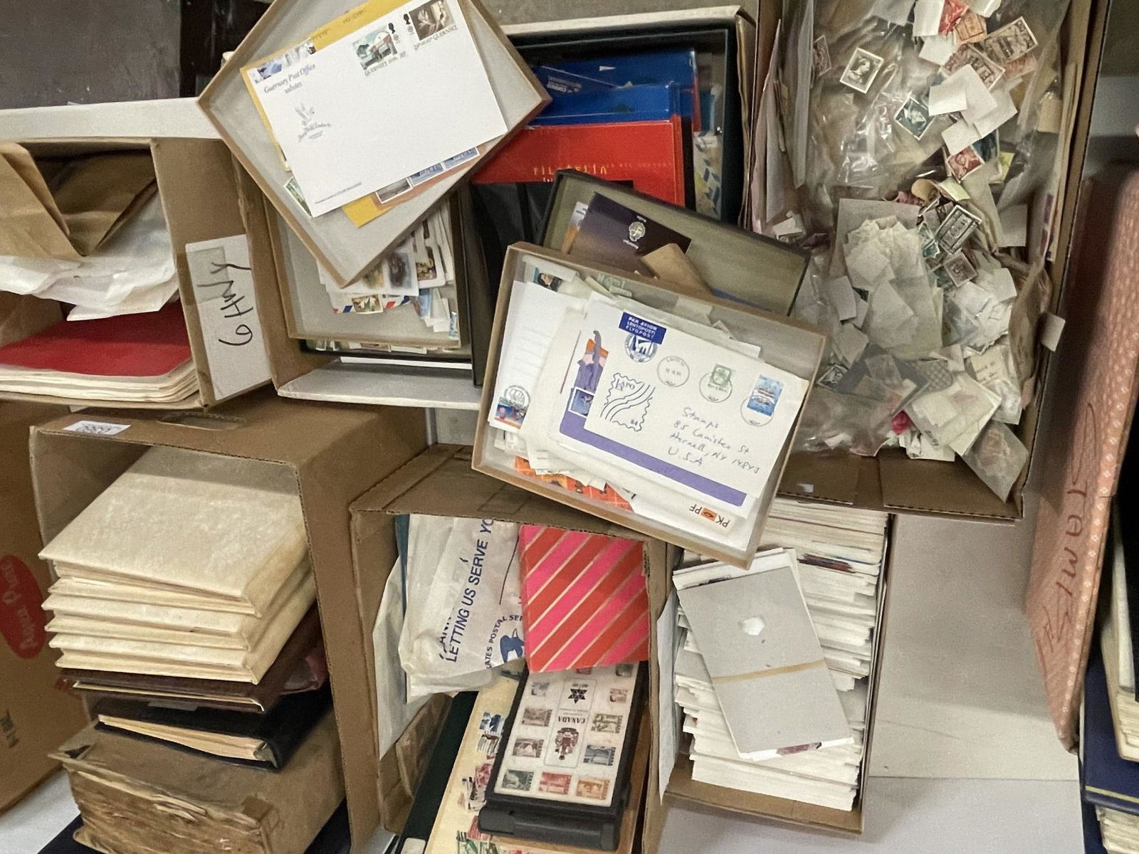 Huge Lot Mixed US &  Foreign Stamps, etc (1 of 20)