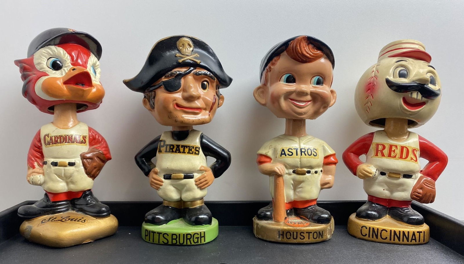 Cardinals, Pirates, Reds & Astros Bobble Heads (1 of 9)