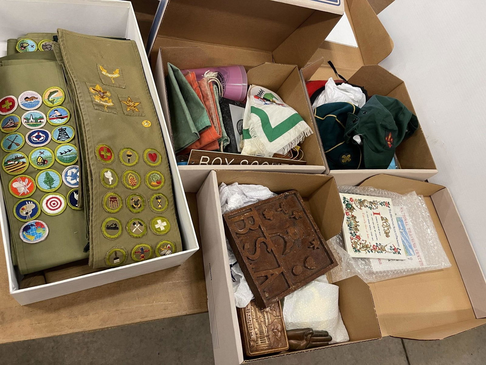 Scouting Lot incl. Sashes w/ Merit Badges: Scouting Lot incl. Sashes w/ Merit Badges, Hats, BSA Wood Carving, and other scout items -