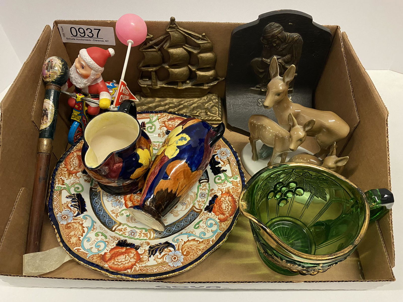 Box Lot of Bookends, Bavarian Porcelain etc (1 of 12)