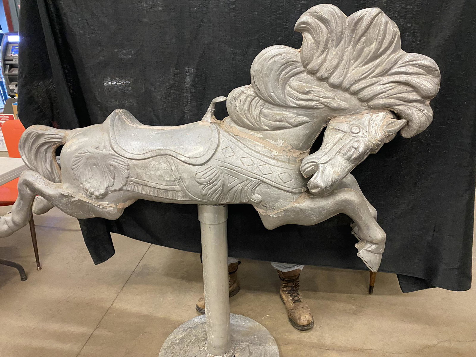 Aluminum Carousel Horse on Base (1 of 12)
