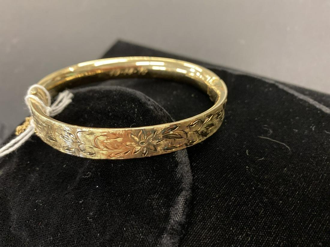 14k Gold Bangle Bracelet Marked BAB (1 of 3)